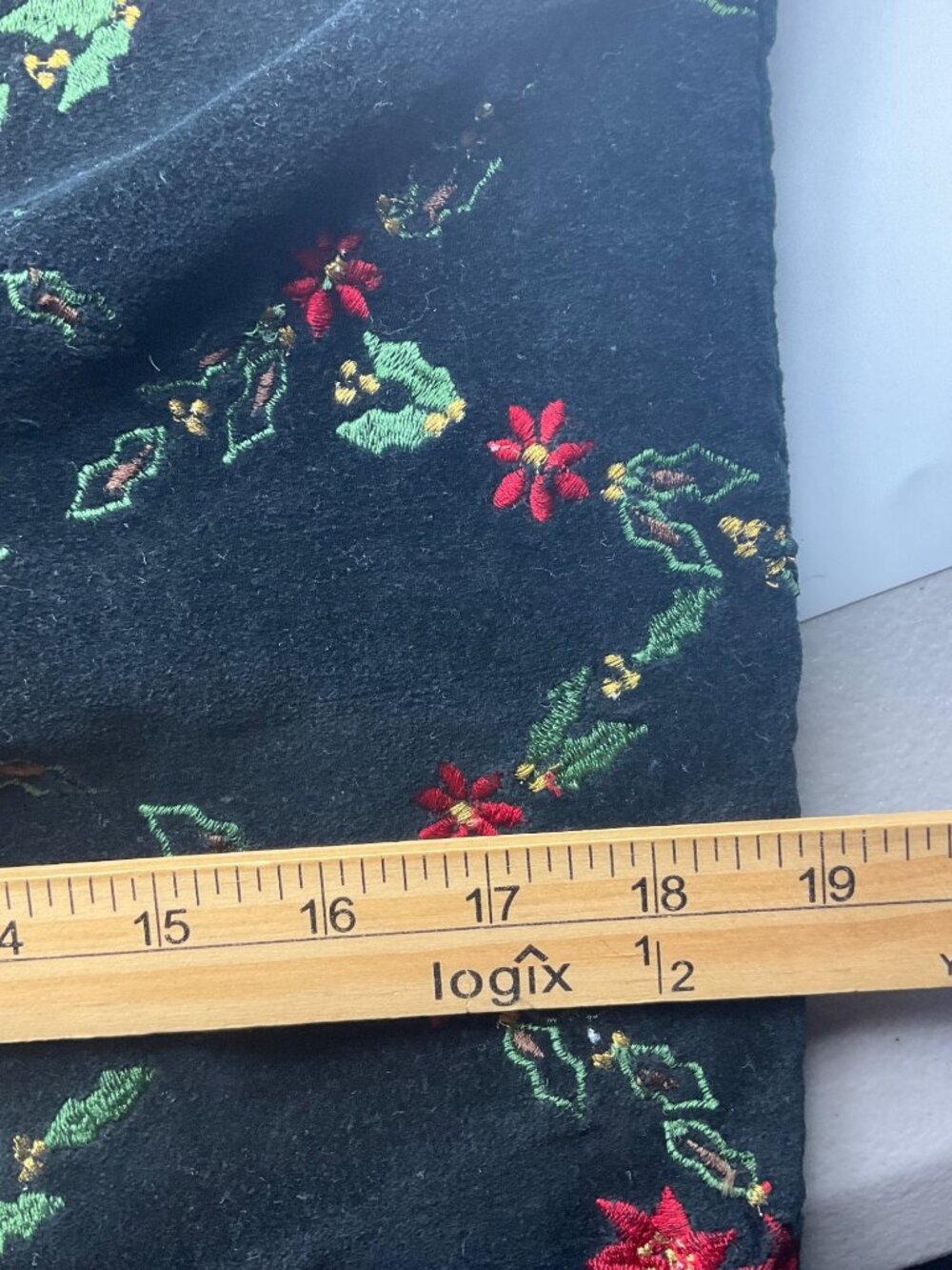 Vintage Chrysantheme L Black Velvet Vest Poinsettia Embroidery Adjustable Preppy - Picture 10 of 15